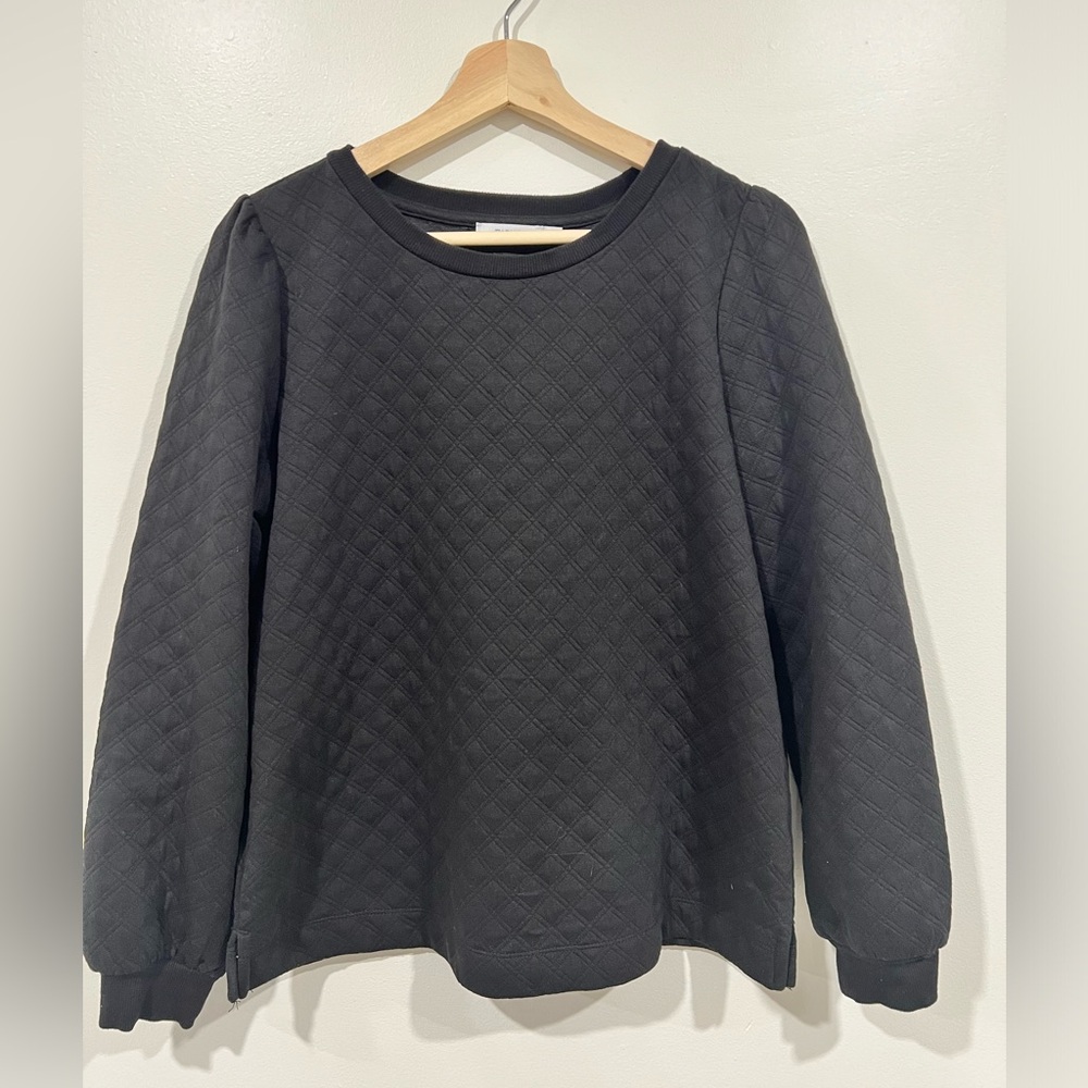 Ricki’s Black Top